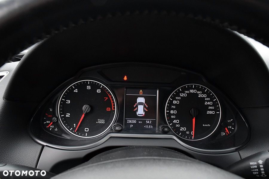 Audi Q5 3.2 FSI Quattro S tronic - 30