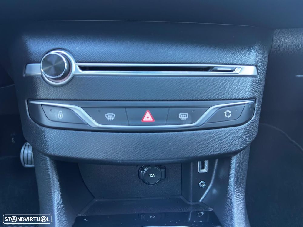 Peugeot 308 SW 1.6 BlueHDi Active - 12