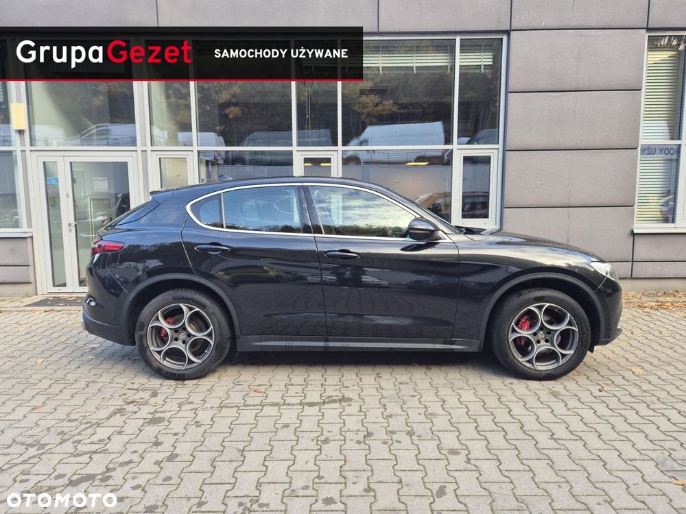 Alfa Romeo Stelvio 2.0 Turbo Super Q4 - 4