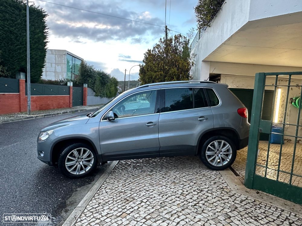 VW Tiguan 1.4 TSI Sport 4Motion - 17