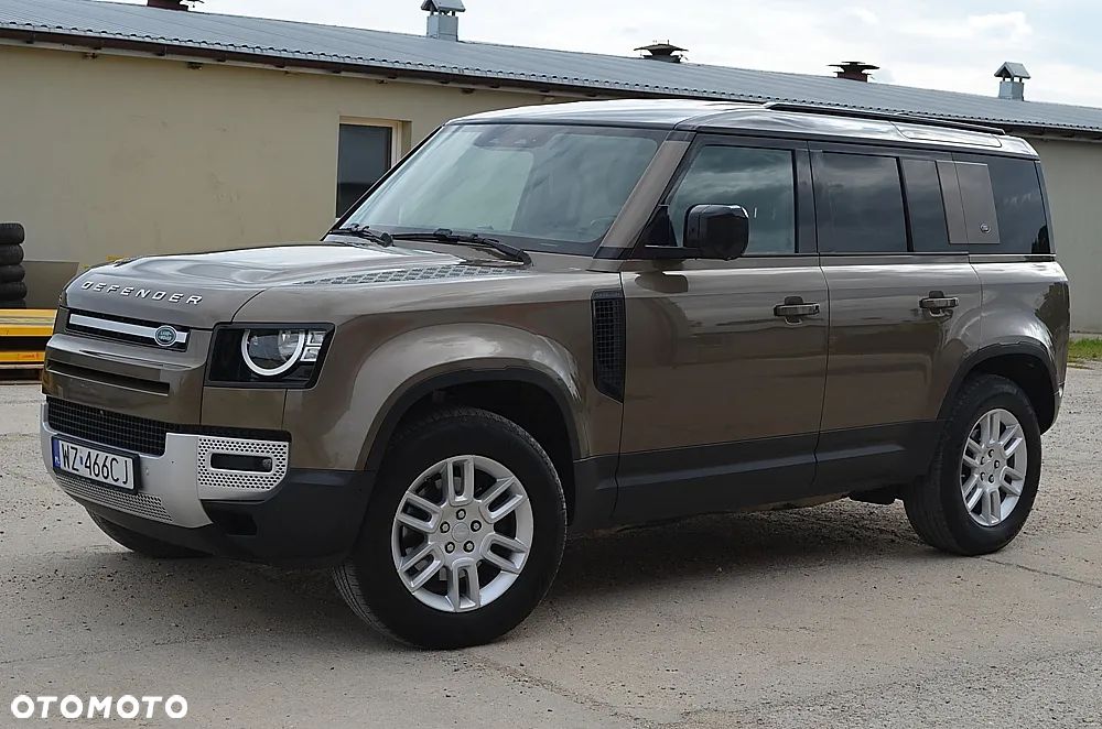 Land Rover Defender 2.0 D240 S - 11