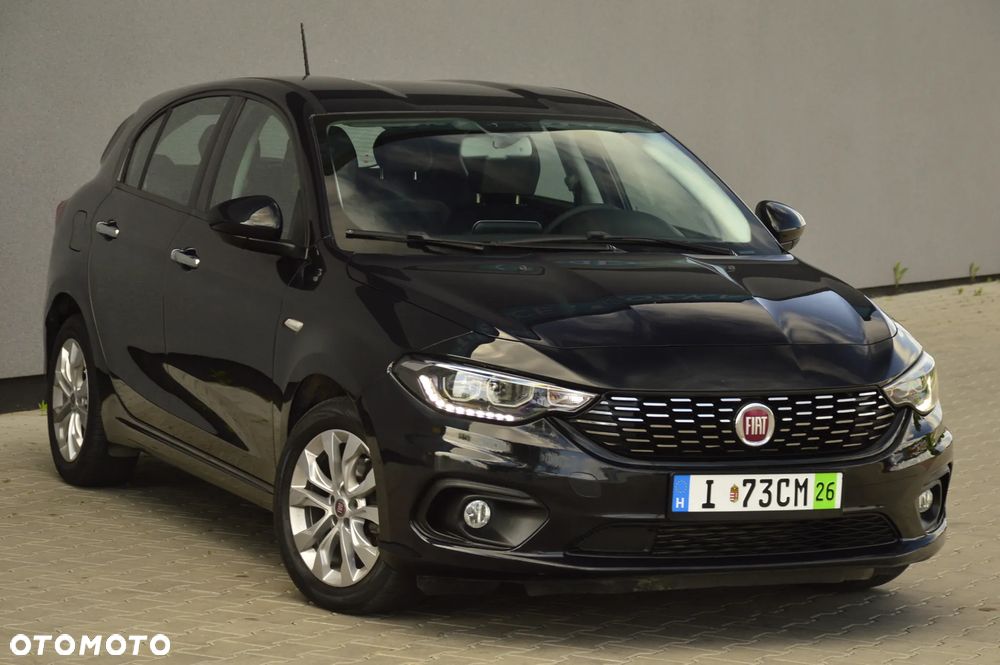 Fiat Tipo 1.4 T-Jet 16v S-Design - 1