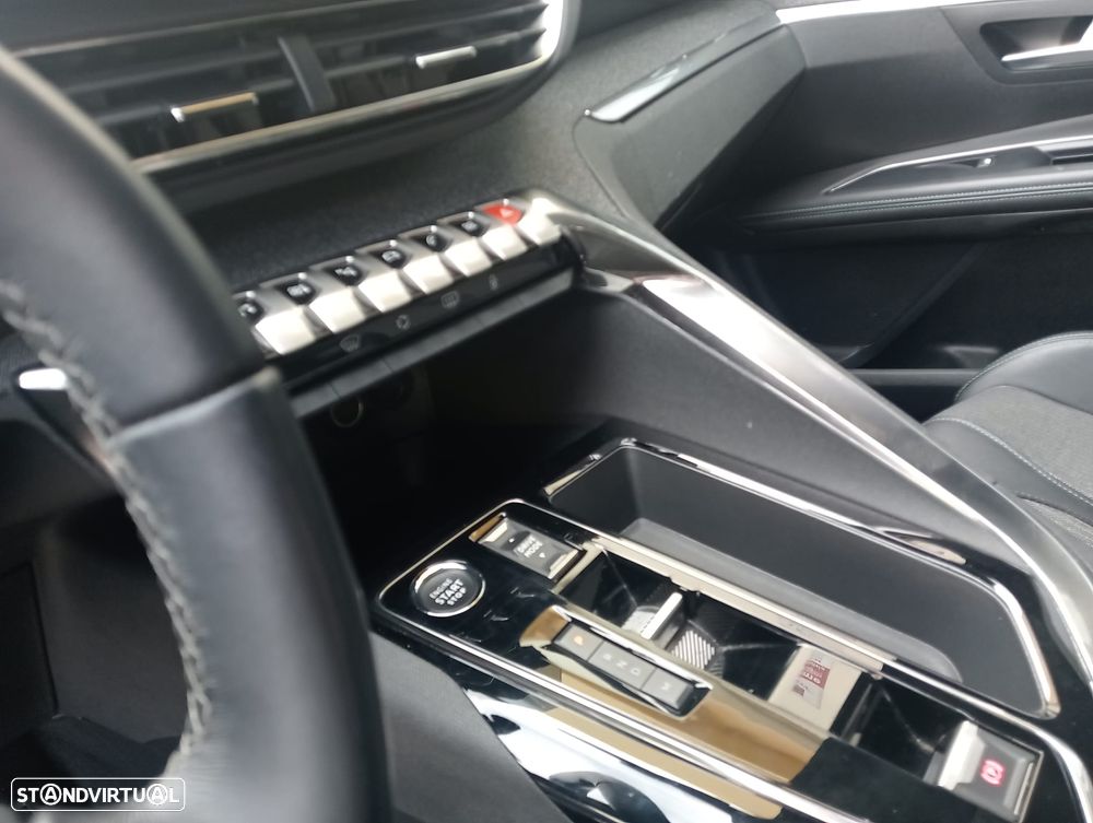 Peugeot 5008 1.2 PureTech Allure Pack EAT8 - 5