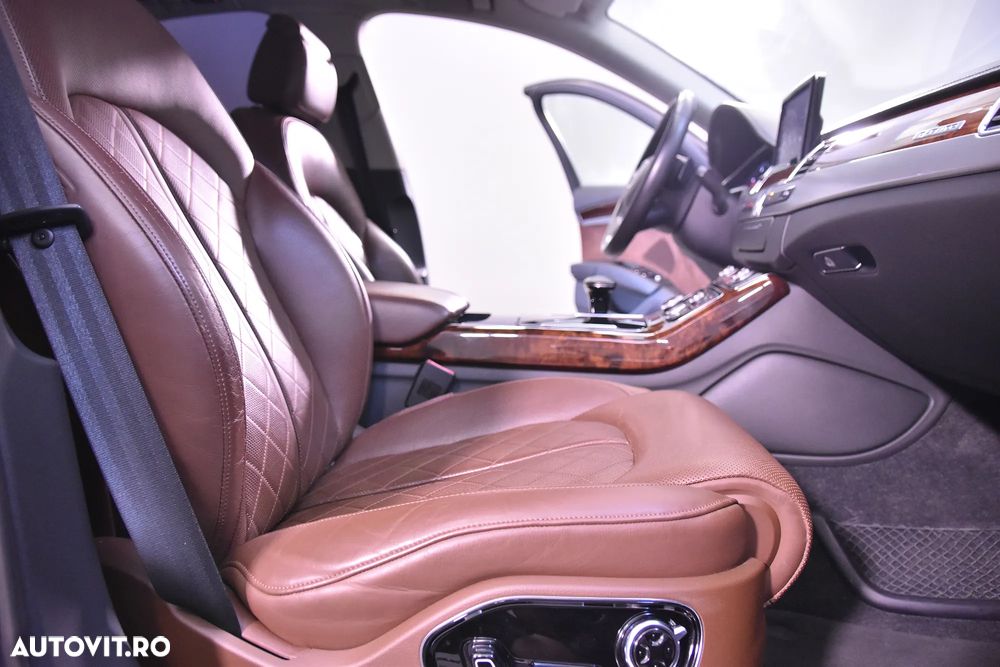 Audi A8 - 11