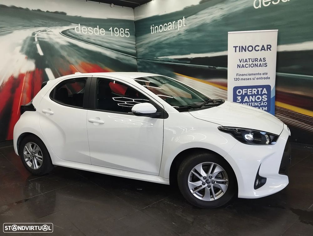 Toyota Yaris 2024 photo 2