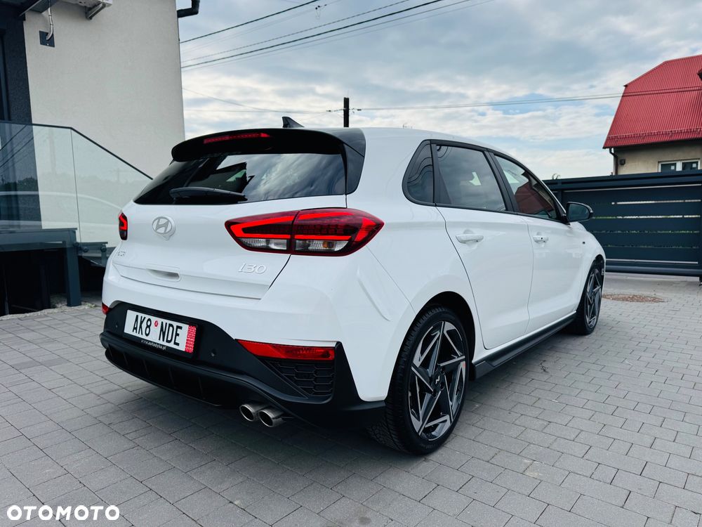 Hyundai i30 1.5 T-GDI 48V Modern DCT - 9