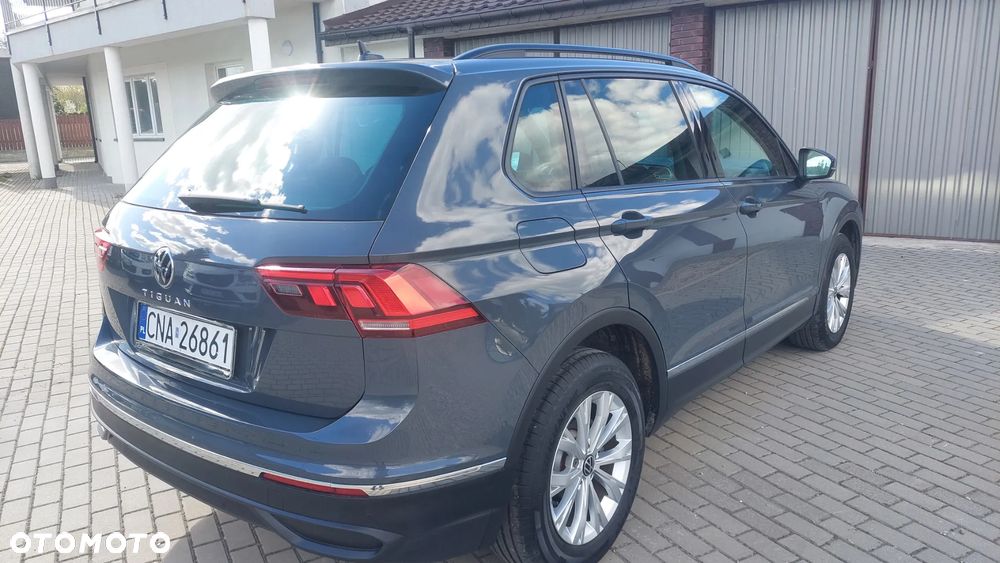 Volkswagen Tiguan - 19