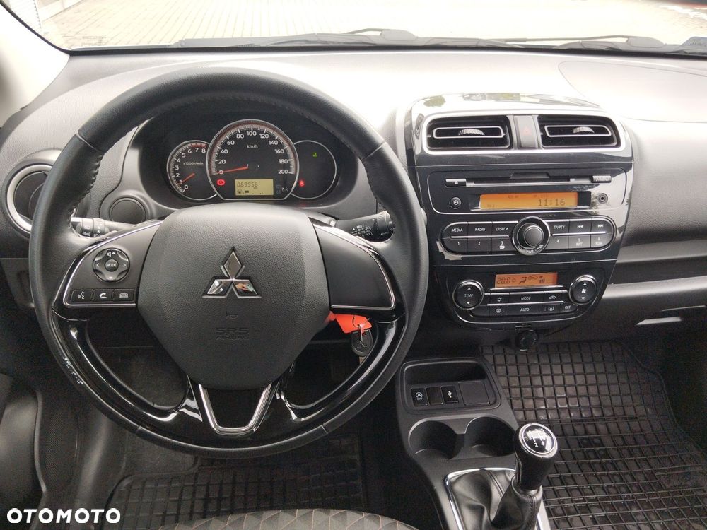 Mitsubishi Space Star 1.2 AS&G Intense - 13