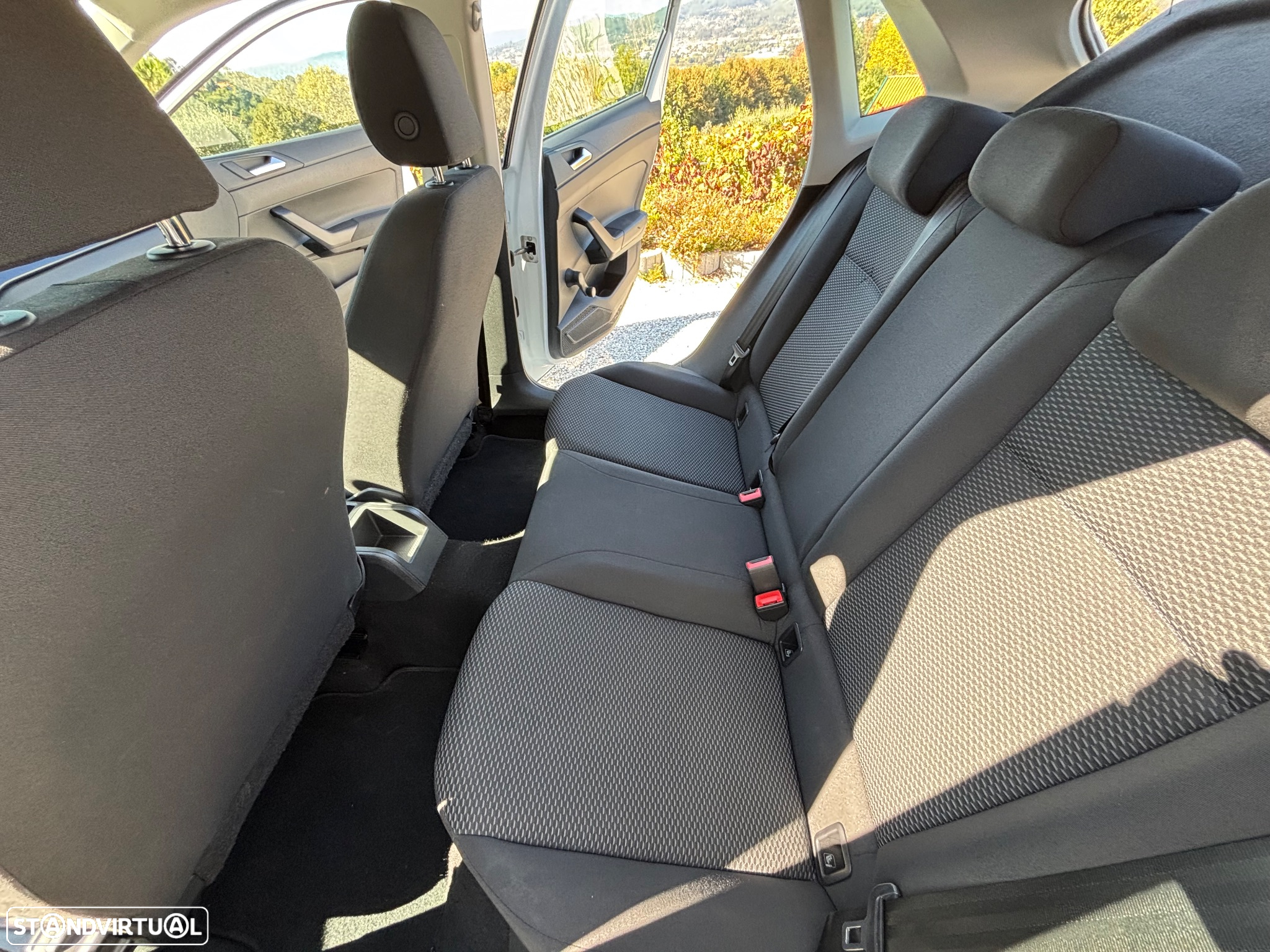 VW Polo 1.6 TDI Confortline - 9