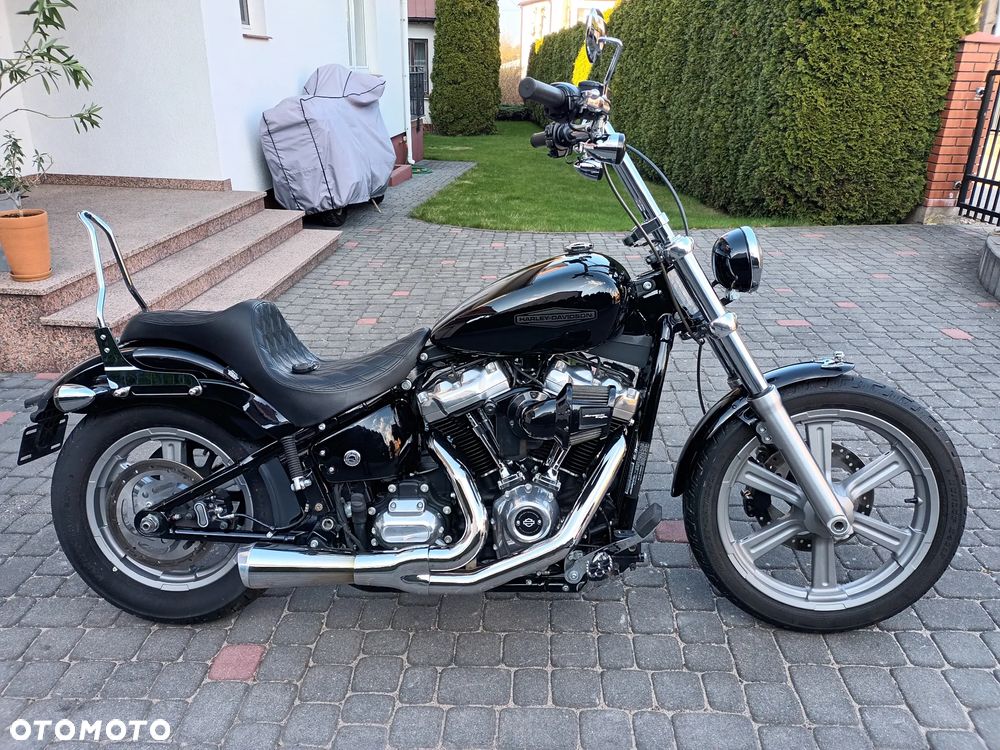 Harley-Davidson Dyna Fat Bob - 16