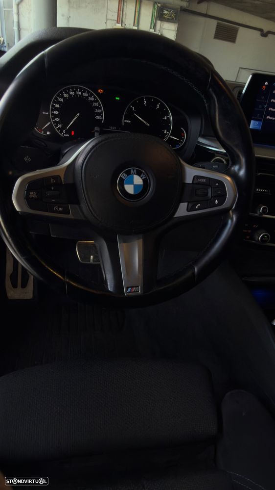 BMW 520 d Aut. M Sport Edition - 23