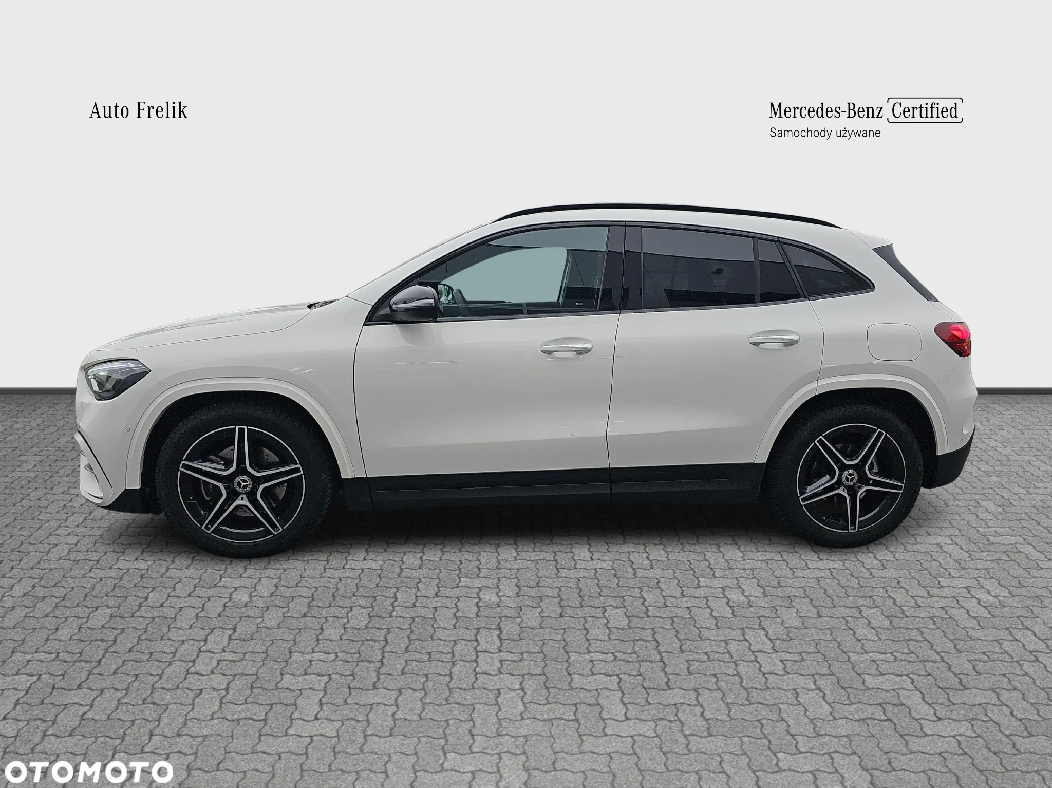 Mercedes-Benz GLA 200 AMG Line - 2