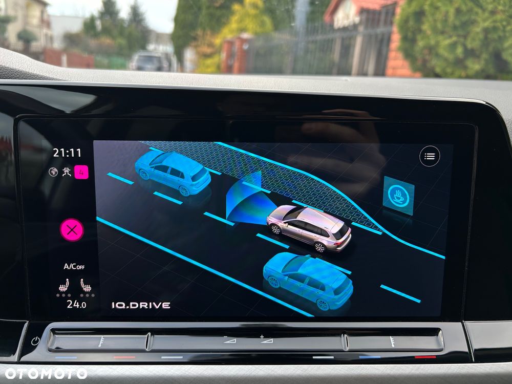 Volkswagen Golf 1.5 TSI EVO Life - 23