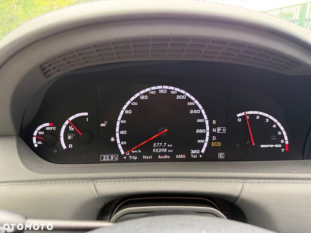 Mercedes-Benz CL 63 AMG 7G-TRONIC - 23