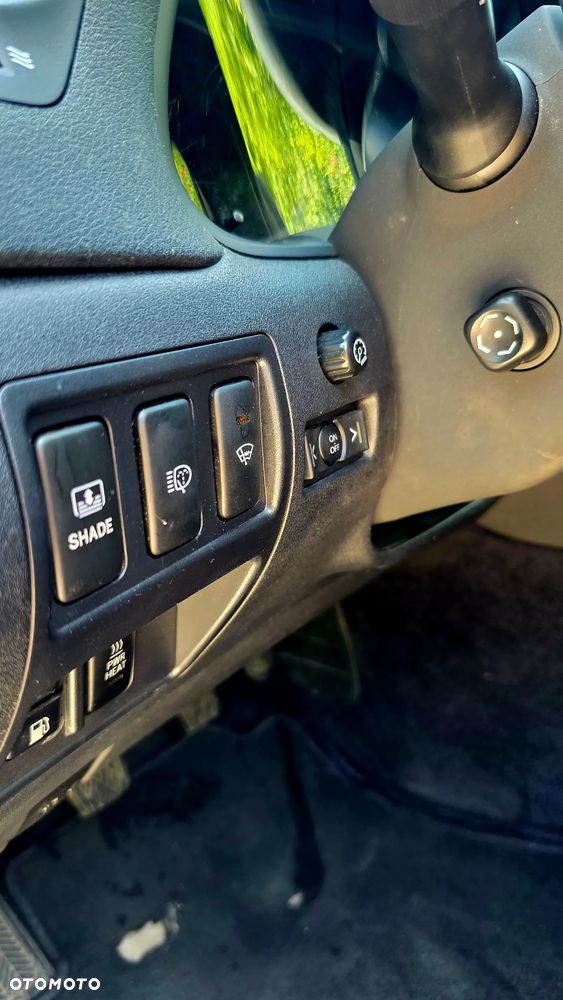 Lexus IS 220 D Prestige - 17