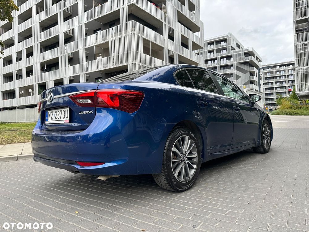 Toyota Avensis 2.0 D-4D Prestige - 4