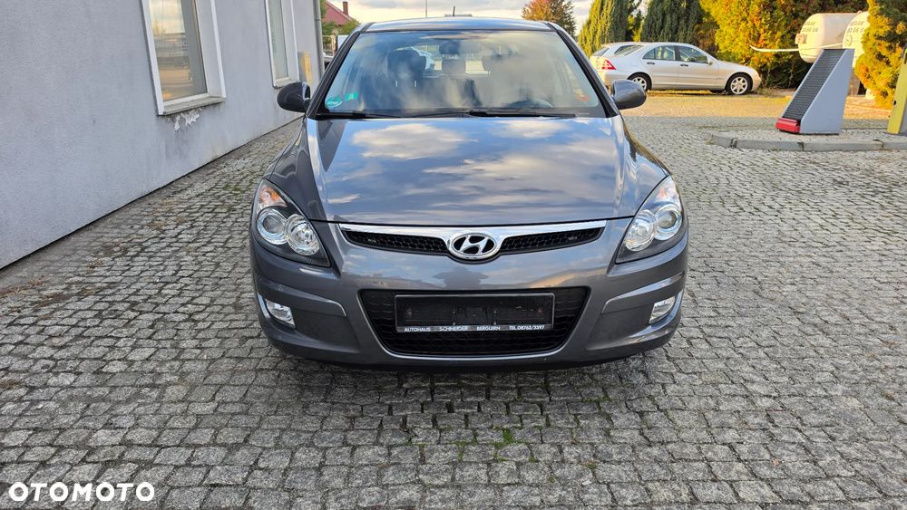 Hyundai I30 2010 photo 3