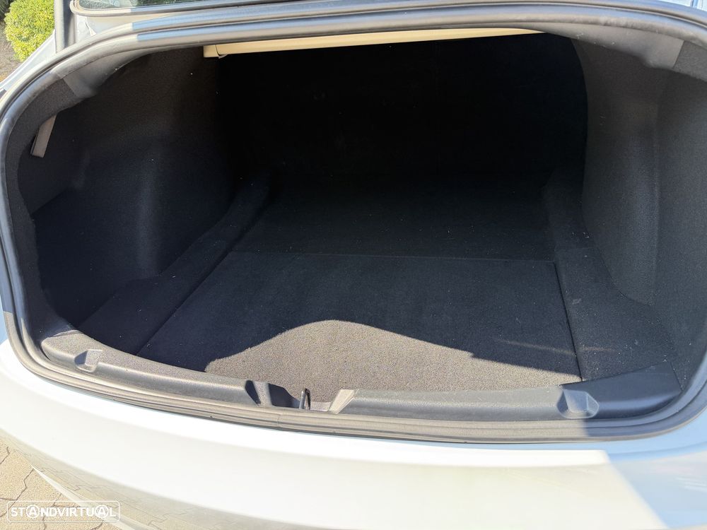 Tesla Model 3 Long Range Tração Integral Premium - 15