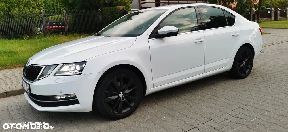 Skoda Octavia 1.5 TSI ACT Style DSG - 2