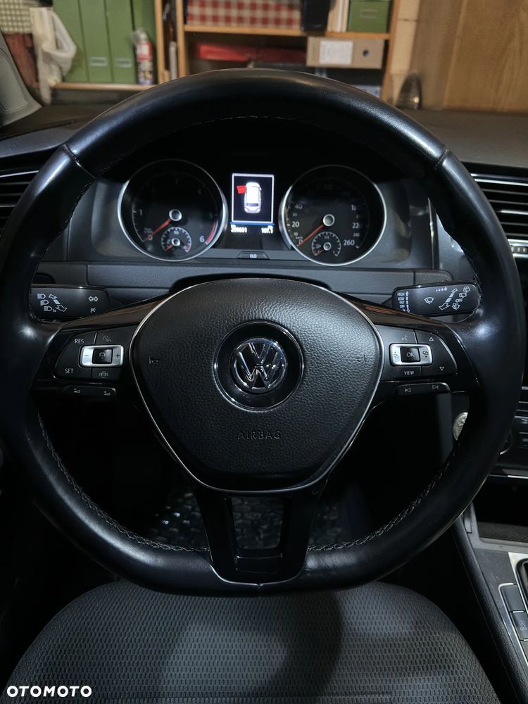 Volkswagen Golf 1.6 TDI BMT Comfortline - 7