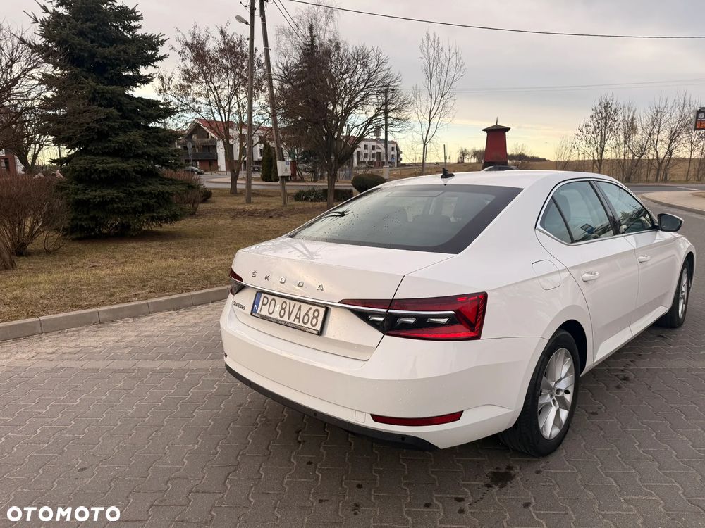 Skoda Superb 1.5 TSI Ambition DSG - 23