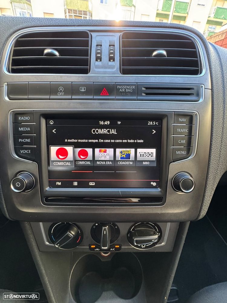 VW Polo 1.4 TDi Lounge - 11