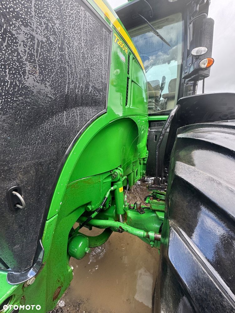 John Deere 7260R - 10