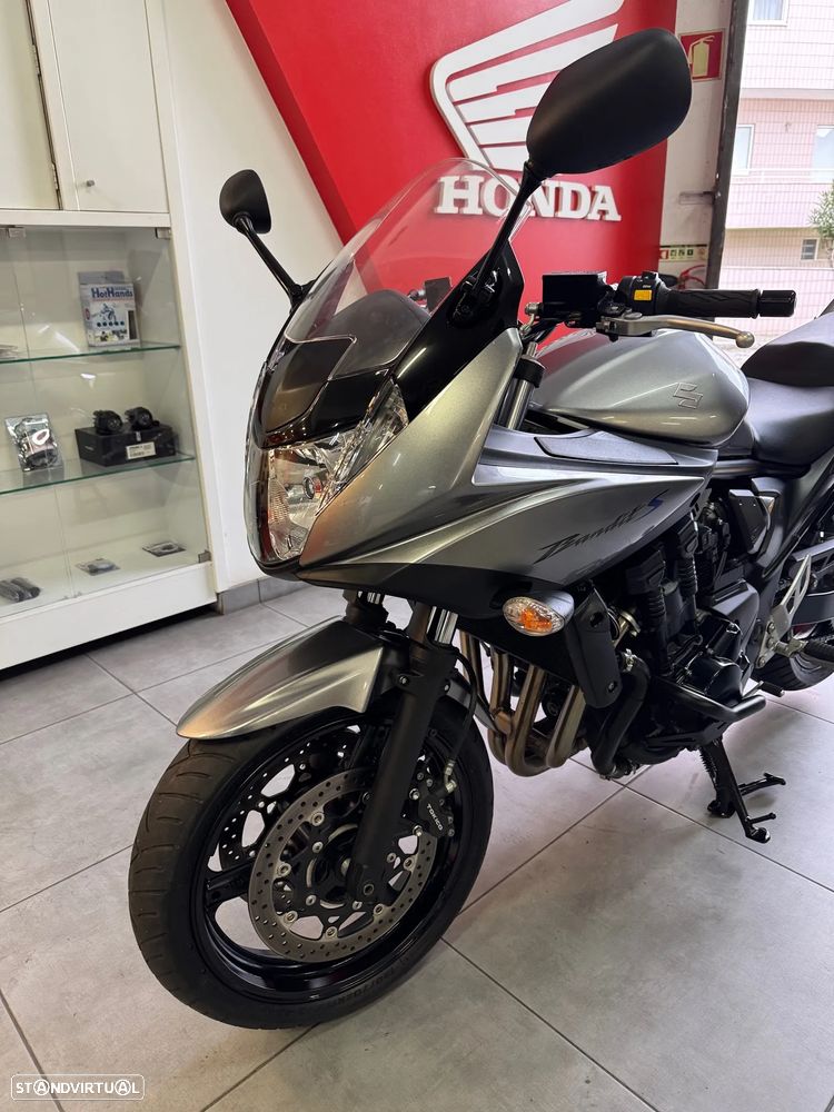 Suzuki GSF Bandit 650 - 8