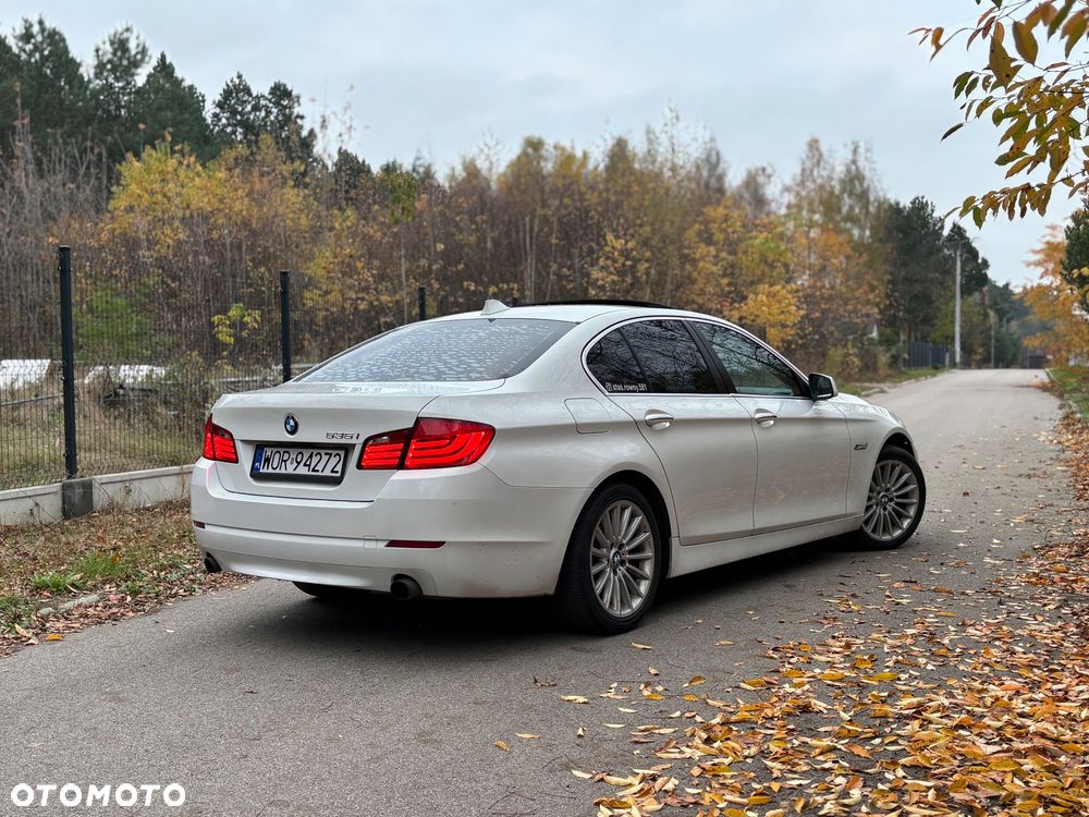 BMW Seria 5 535i - 5