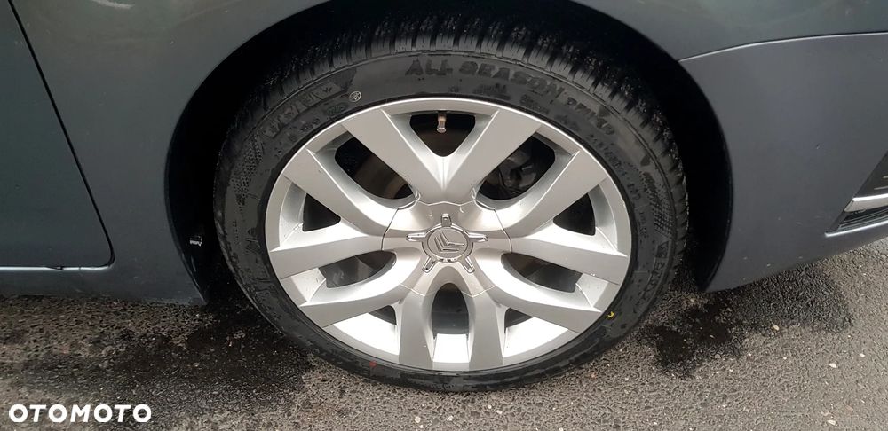 Citroën C4 Picasso 2.0 16V Exclusive - 5