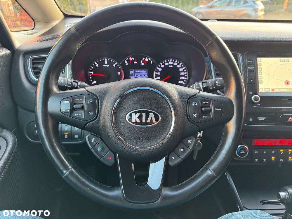 Kia Carens 1.7 CRDi 141 ISG Spirit - 29