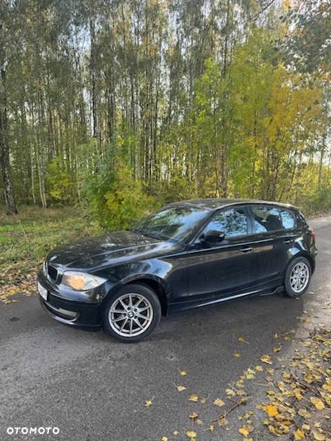 BMW Seria 1 2010 photo 2