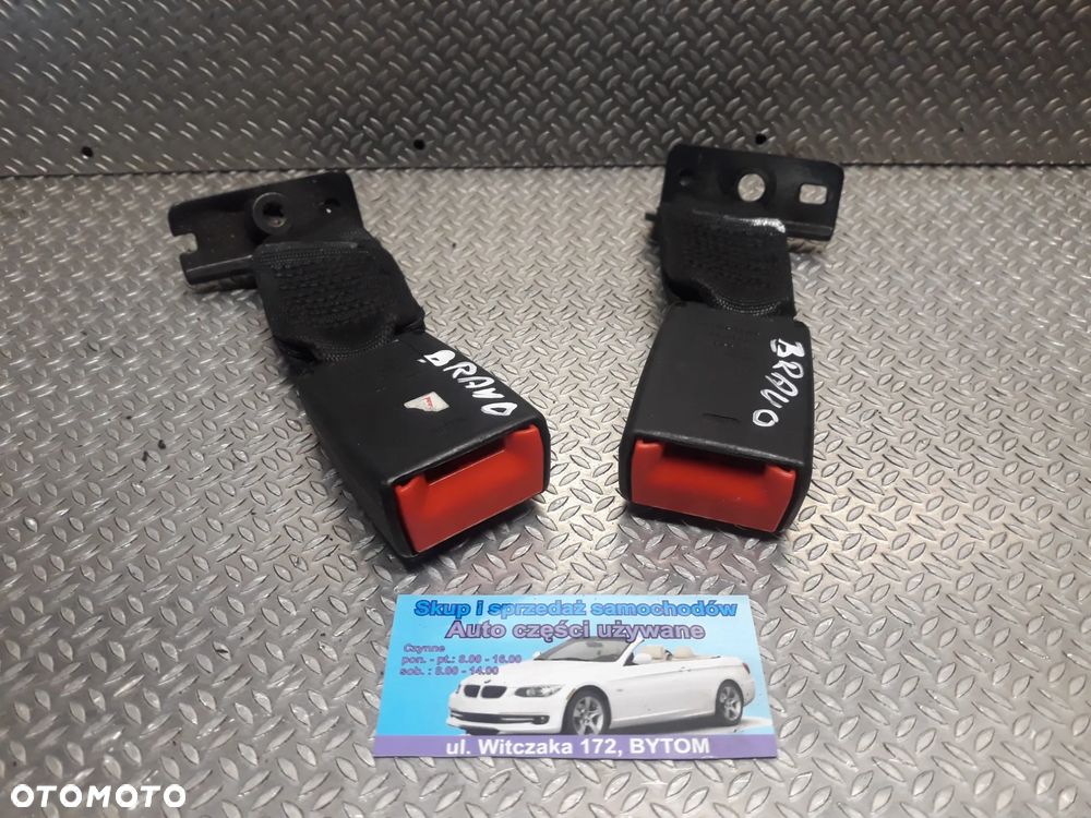 ZAPINKA PASA LEWY I PRAWY TYŁ FIAT BRAVO II 2009r (CENA ZA KOMPLET) 34018403  34018405