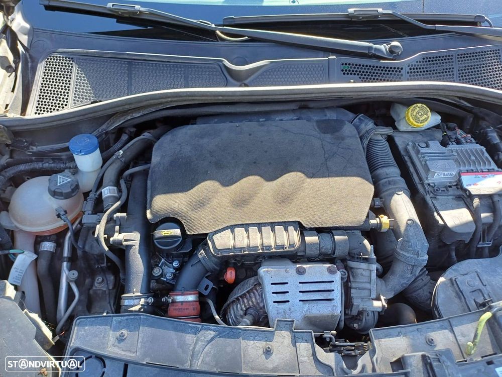 Renault Clio 1.2 TCE GT J15 - 12