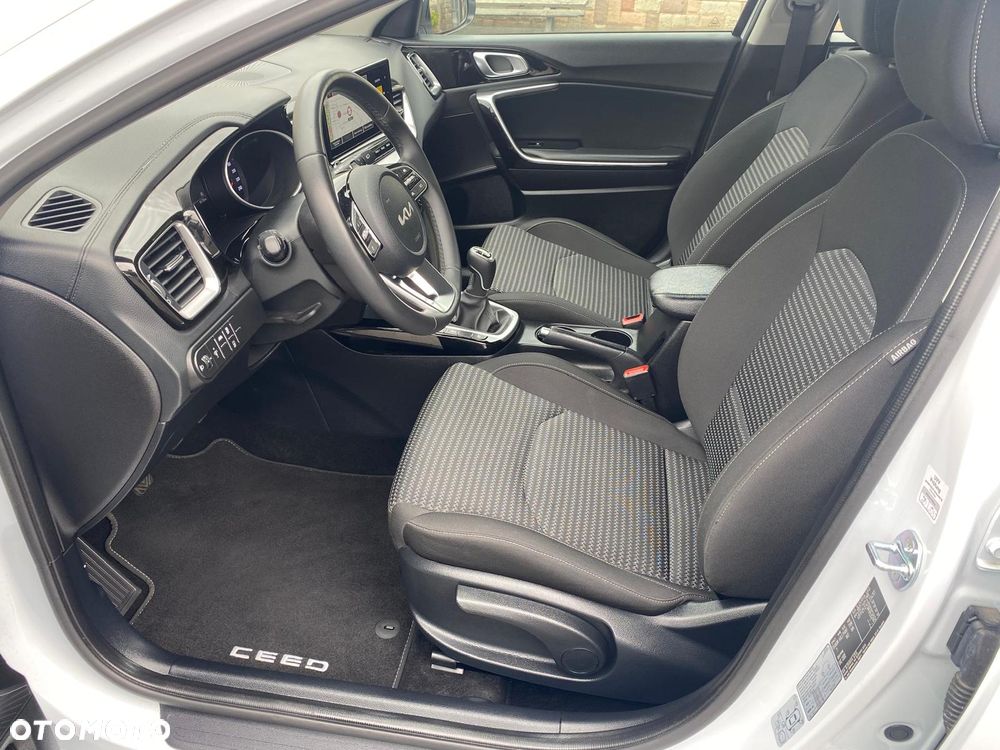 Kia Ceed 1.0 T-GDI Business Line Plus - 21