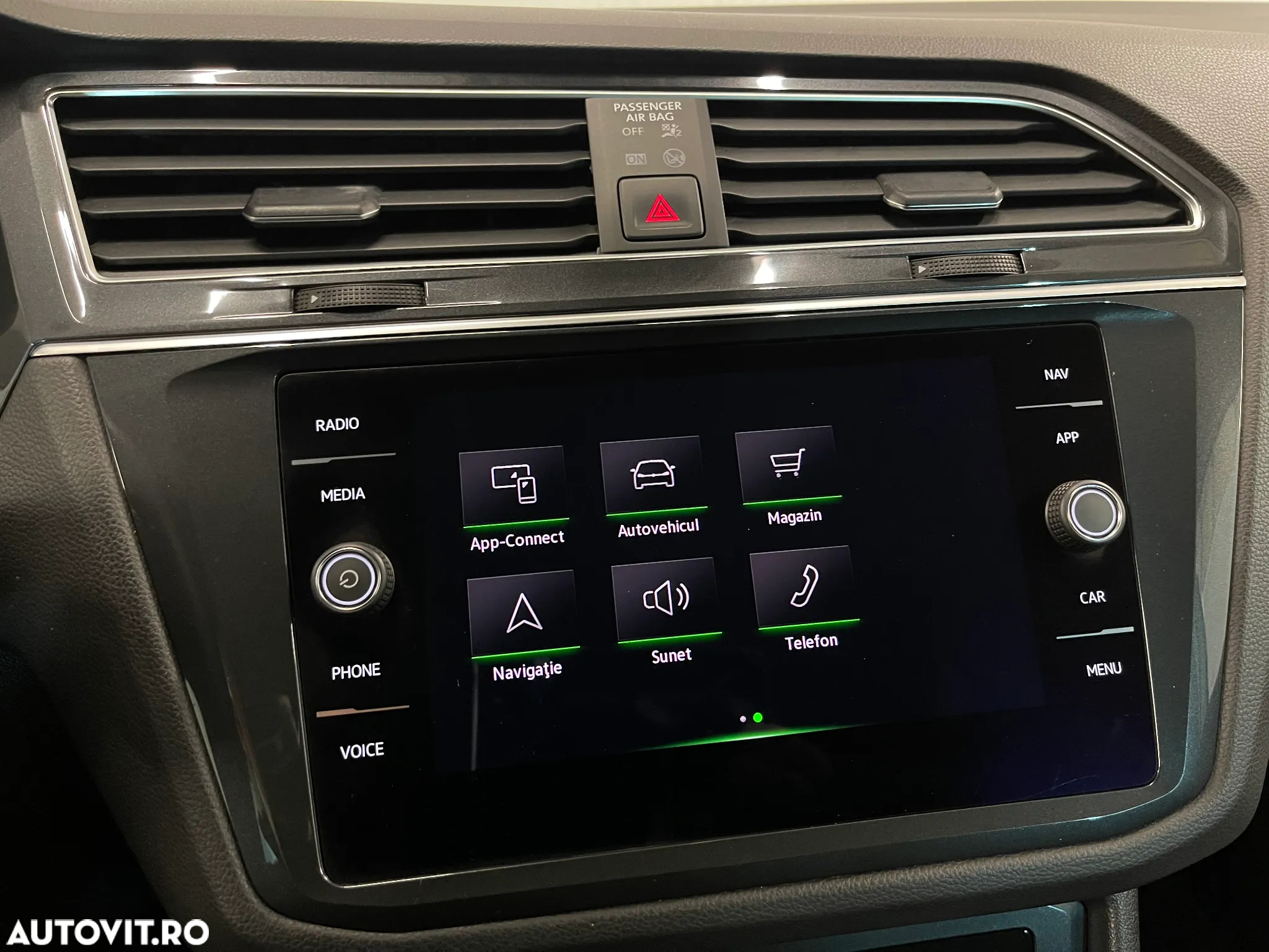 Volkswagen Tiguan 2.0 TDI SCR DSG 4Motion Elegance - 21