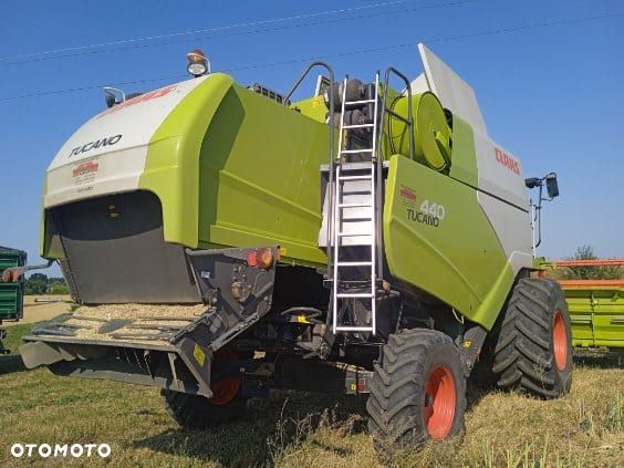 Claas Tucano 440 - 4