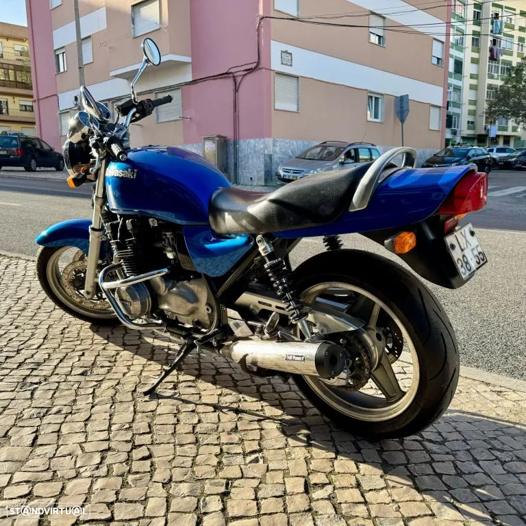 Kawasaki ZR 750C - 20