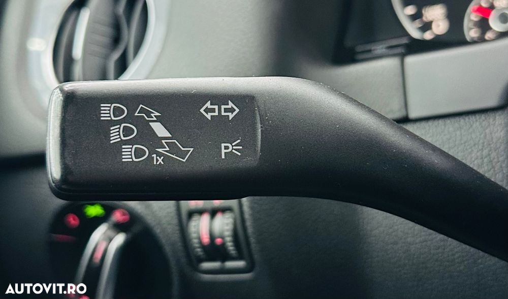 Volkswagen Tiguan 2.0 TDI DPF BlueMotion Technology Trend & Fun - 28