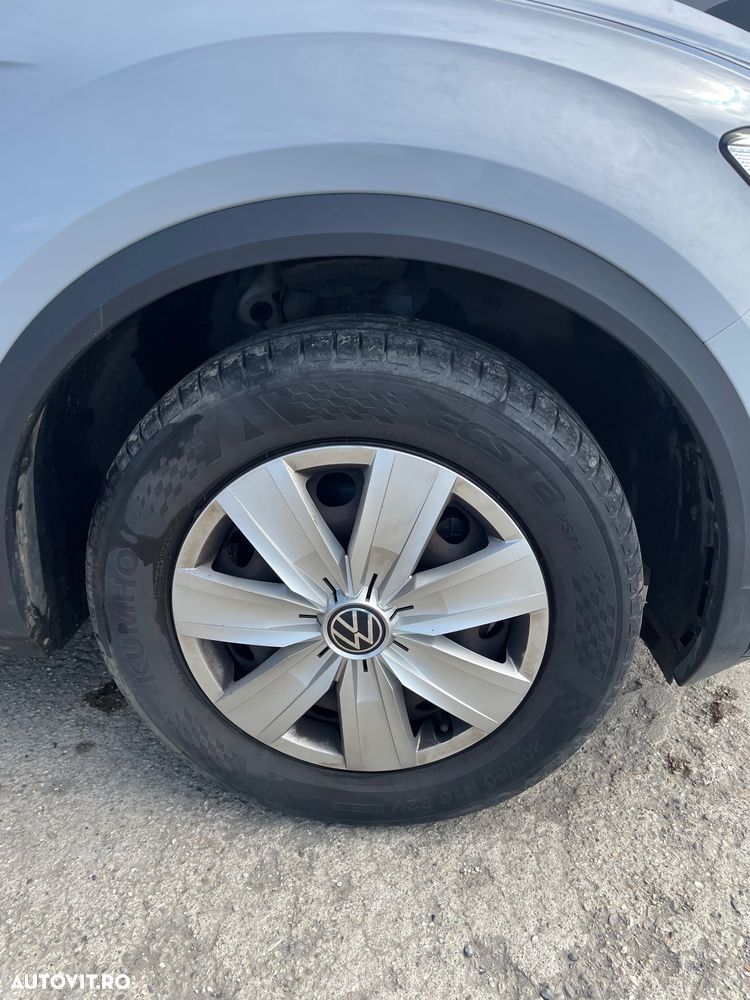 Volkswagen T-Roc 1.0 TSI Base - 13