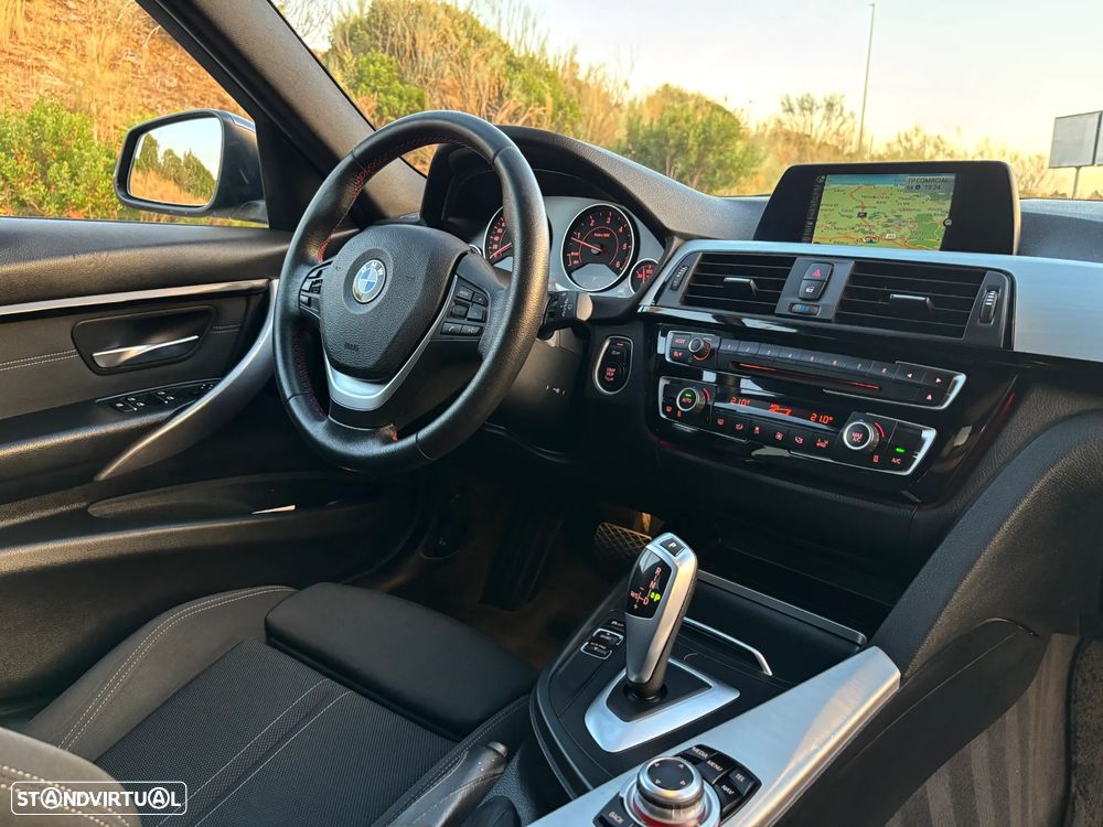 BMW 318 d Touring Line Sport Shadow Auto - 29