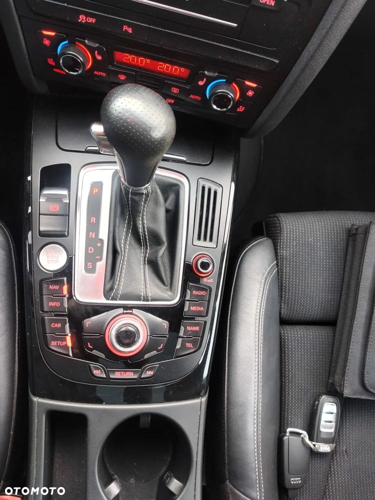Audi A4 Avant 2.0 TDI DPF multitronic S line Sportpaket (plus) - 17