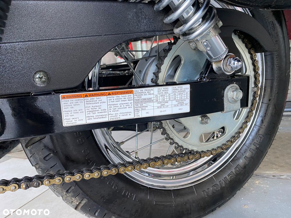 Suzuki Intruder - 29