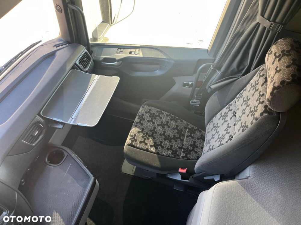 Scania S 500 A4x2NA Zawieszenie tył 4 poduszki - 22