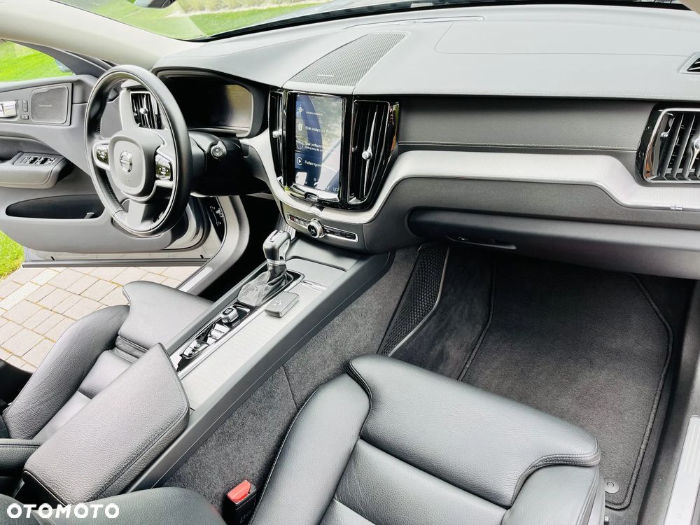 Volvo XC 60 T5 Geartronic Inscription - 28