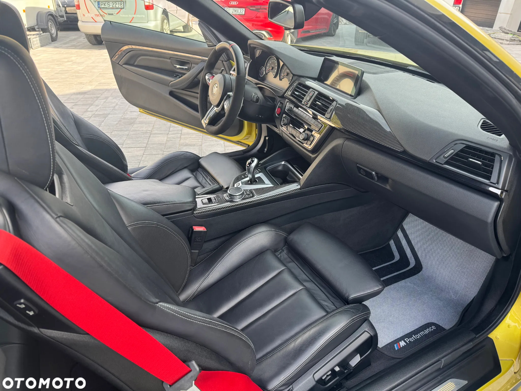 BMW M4 Cabrio DKG - 16