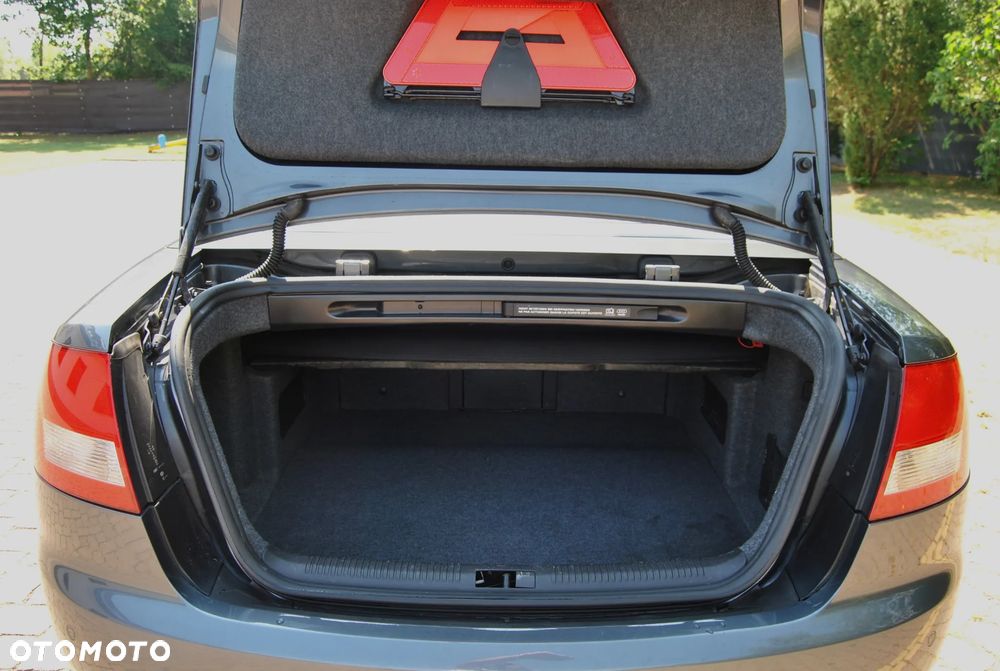 Audi A4 Cabrio 1.8 T quattro - 14