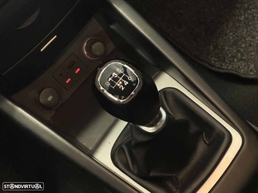 Kia Ceed SW 1.6 CRDi TX - 18