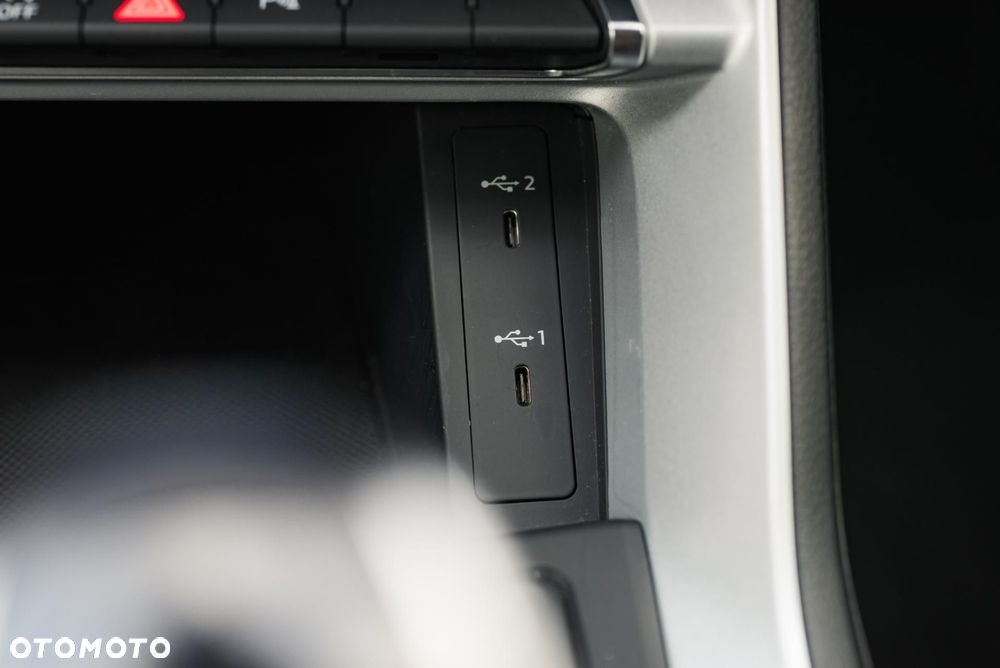 Audi Q3 Sportback - 32