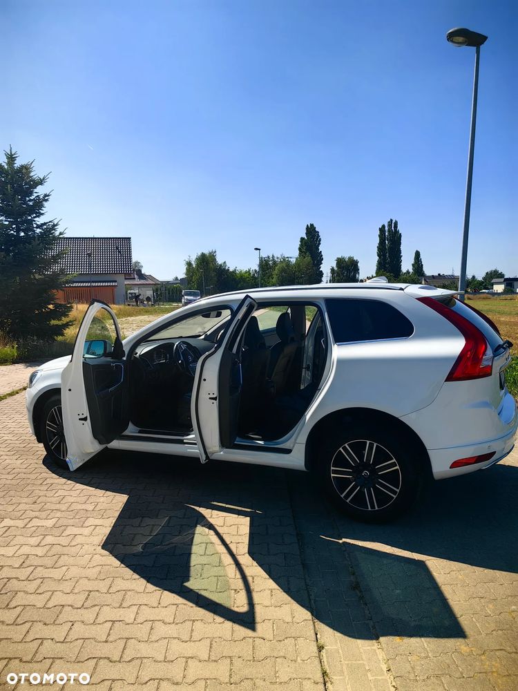 Volvo XC 60 D4 Drive-E Summum - 10
